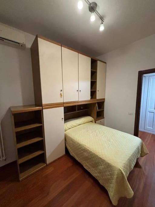 Apartment La Casa Di Fede In Rom